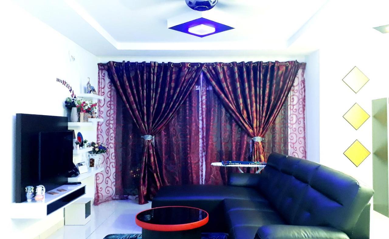 Homestay Shah Alam - Near I-Cty Eksteriør bilde